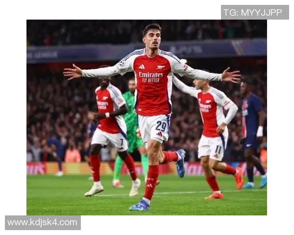 2016年曼联与阿森纳激战回顾：经典对决中的战术较量与球员表现分析