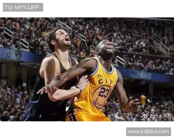 2017年NBA总决赛勇士与骑士精彩对决视频回顾与分析