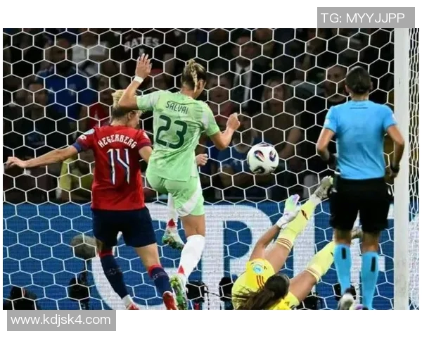 女足迎战挪威强敌挑战全力以赴争取胜利展现团队精神 女足迎战挪威强敌挑战全力以赴争取胜利展现团队精神