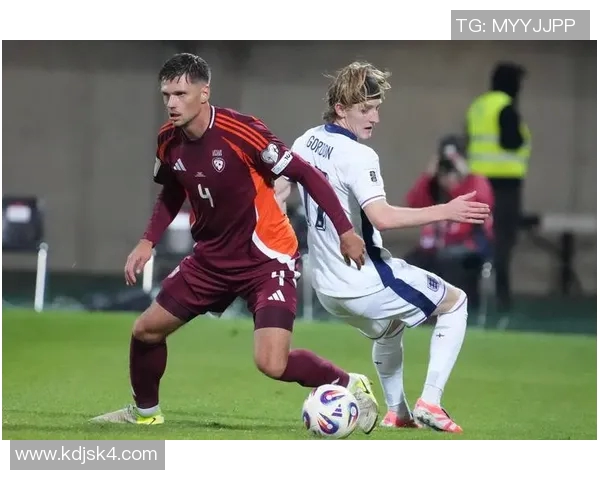 塞尔维亚与乌克兰足球对决精彩回顾及比分分析 塞尔维亚与乌克兰足球对决精彩回顾及比分分析