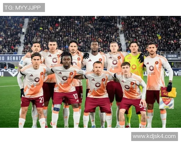 罗马主场迎战热那亚全力争胜期待精彩对决与球迷共庆佳绩 罗马主场迎战热那亚全力争胜期待精彩对决与球迷共庆佳绩