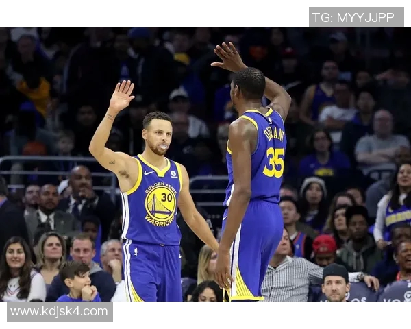 2012至2013赛季勇士与马刺的精彩对决回顾与分析 2012至2013赛季勇士与马刺的精彩对决回顾与分析