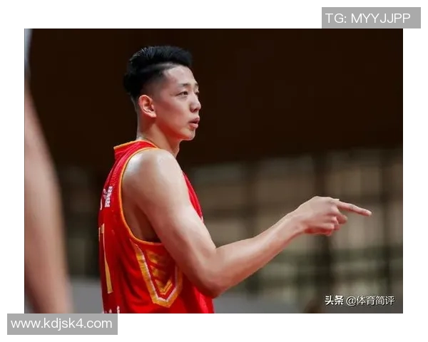 沈梓捷:从青涩少年到篮球场上的璀璨明星之路揭秘 沈梓捷:从青涩少年到篮球场上的璀璨明星之路揭秘