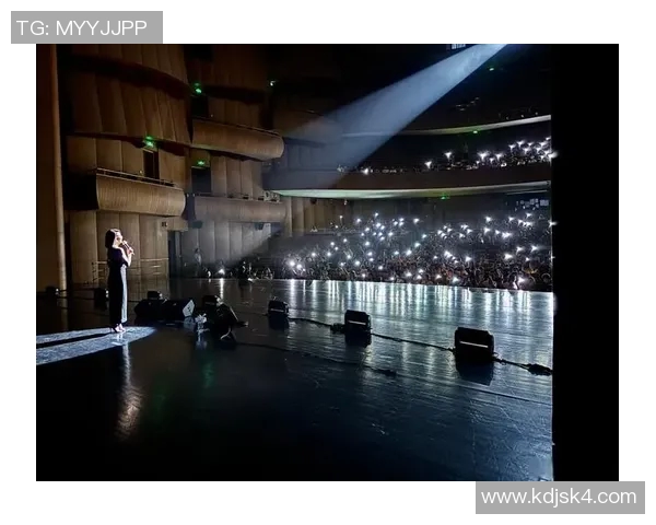 王岚的音乐之旅与人生哲学探索：从歌声中感悟生活的真谛与梦想的追寻