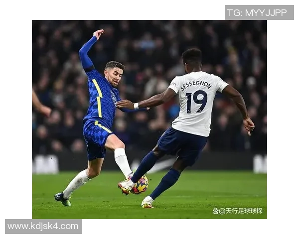 索肖与朗斯对决前瞻及比分预测分析，谁能笑到最后